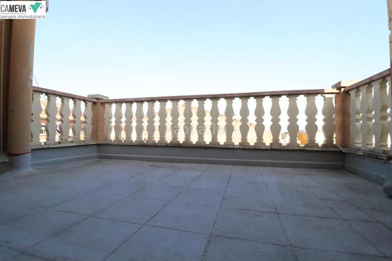 Foto c13679ca-0177-4416-a736-30e385358649. Zweistöckige wohnung mit heizung in Covadonga Sabadell