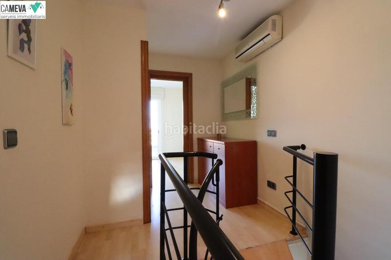 Foto edf383ae-0075-40cb-add2-106ae0a91db9. Zweistöckige wohnung mit heizung in Covadonga Sabadell