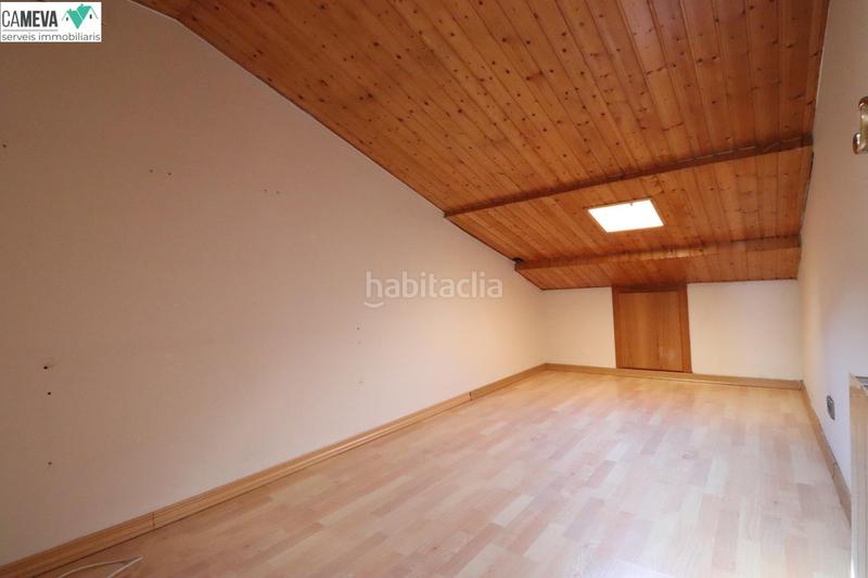 Foto fe489277-cfa0-40cd-8d67-943227a41e08. Zweistöckige wohnung mit heizung in Covadonga Sabadell