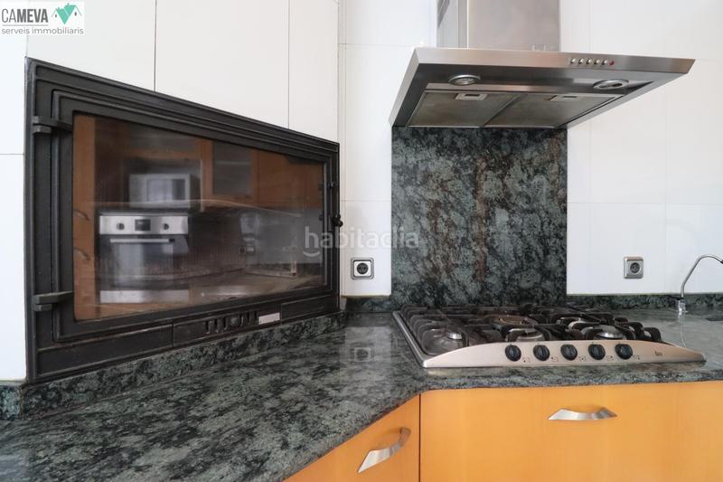 Foto d3f92858-6ffb-4d7f-83c2-ce77c6ae574b. Casa 4 habitaciones, 2 terrazas y garaje en Centre Sabadell