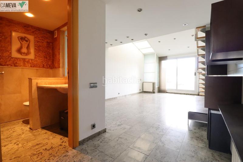 Foto e8c712de-caeb-4bd6-9a3f-1dd75aa7acd7. Casa 4 habitaciones, 2 terrazas y garaje en Centre Sabadell