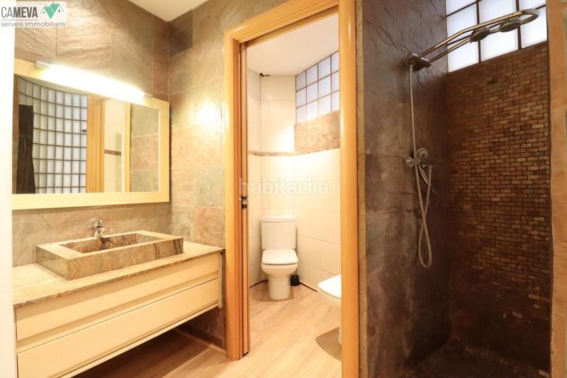 Foto e8ee8004-a56c-4c9a-9895-8f012edd832e. Casa 4 habitaciones, 2 terrazas y garaje en Centre Sabadell