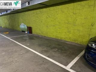 Autoparkplatz  St maria. Plaza de parking en parc europa