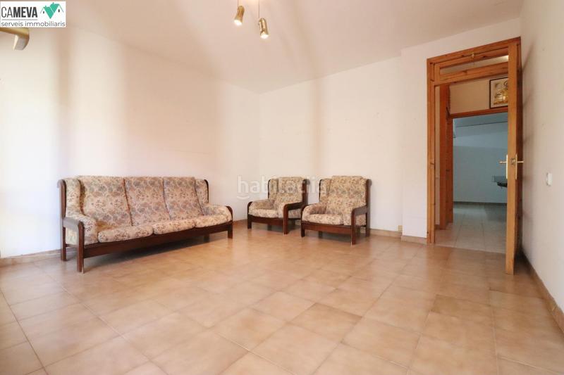 Foto 16078f96-3fda-49e4-9320-381165e7ddfa. Casa adossada amb calefacció aparcament a Eixample - Can Bogunyà Castellar del Vallès