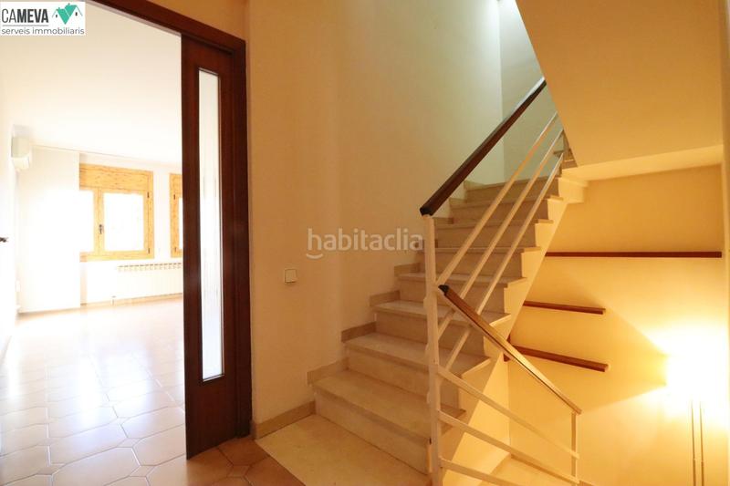 Foto cbc8721c-b490-47d4-90a2-312bdc311acf. Casa adossada amb calefacció aparcament a Eixample - Can Bogunyà Castellar del Vallès