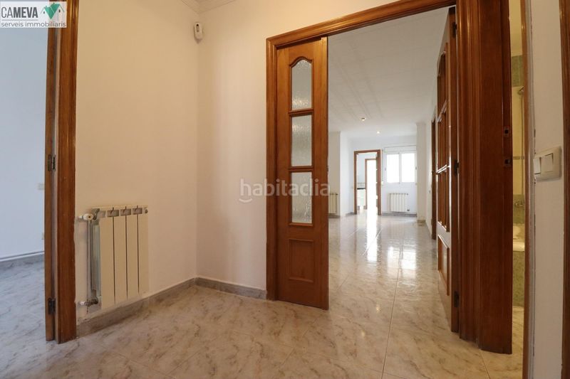 Foto 29365a7f-cd3e-4035-a4ea-0445e6879da0. Piso 4 habitaciones. totalmente exterior en Ca n'Anglada Terrassa