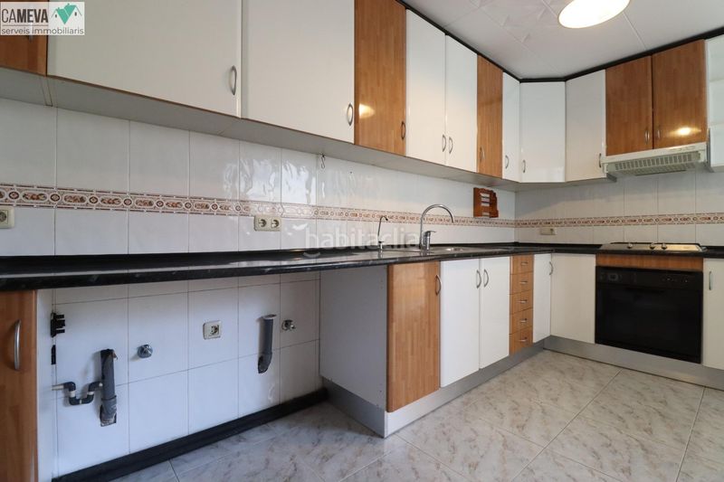 Foto 396e3cfd-d65e-42b1-81ed-02615e59db12. Piso 4 habitaciones. totalmente exterior en Ca n'Anglada Terrassa