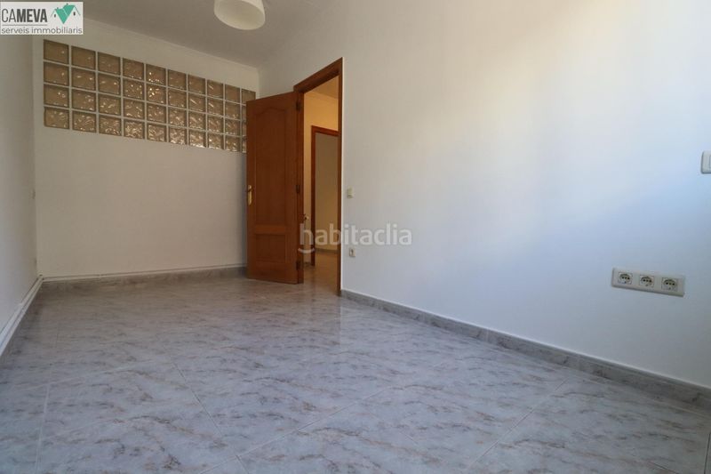 Foto 7de3216b-c780-40f1-9523-c4ffe0b33a26. Piso 4 habitaciones. totalmente exterior en Ca n'Anglada Terrassa