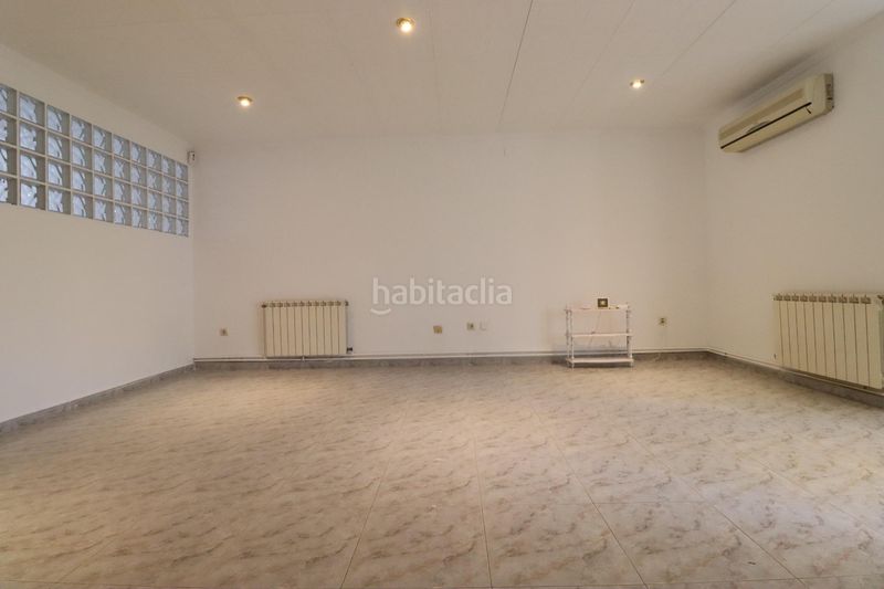 Foto 83792963-08ec-4105-bf41-cb8a1e8704b1. Piso 4 habitaciones. totalmente exterior en Ca n'Anglada Terrassa