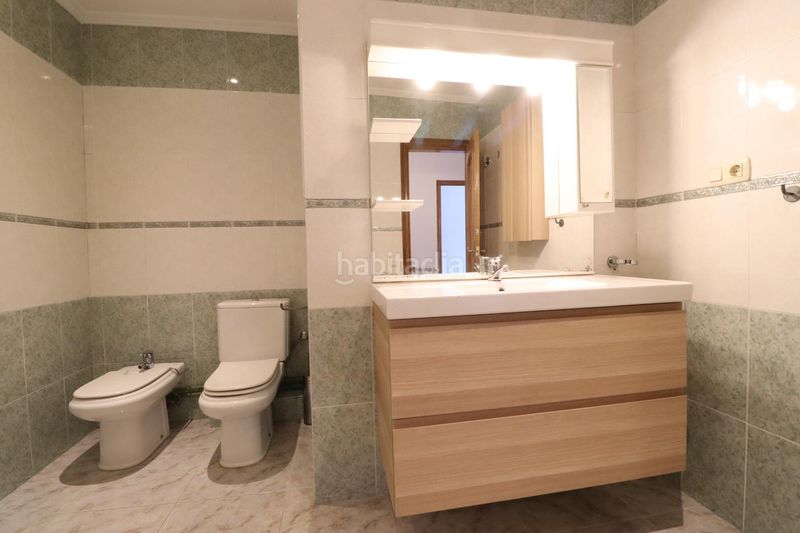 Foto 9427a486-c104-4854-8a92-a850f372b330. Piso 4 habitaciones. totalmente exterior en Ca n'Anglada Terrassa