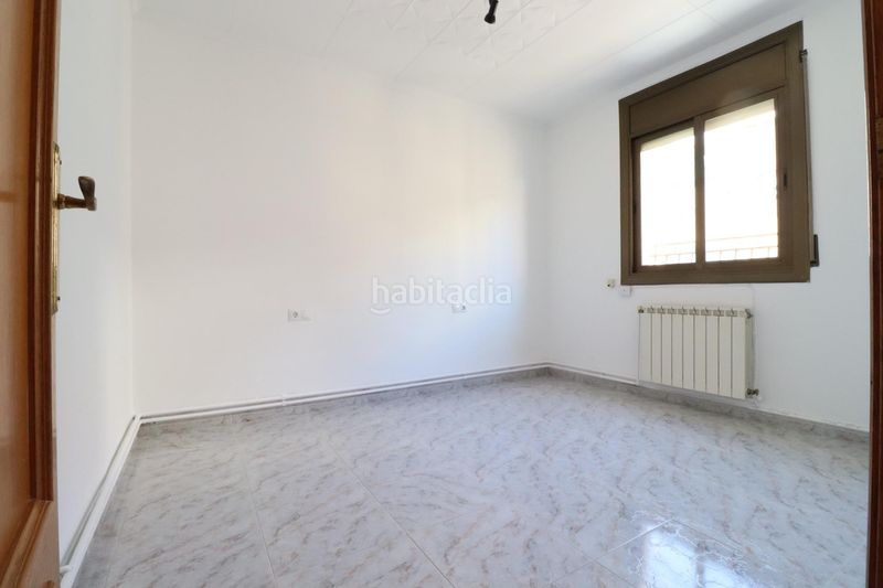 Foto 99ac6524-fff8-4f8c-a794-53ca019e132f. Piso 4 habitaciones. totalmente exterior en Ca n'Anglada Terrassa