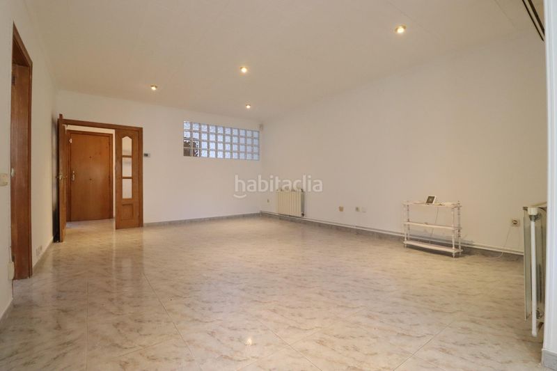 Foto baaa5aa9-9f68-4e4d-8dbe-2e91399effca. Piso 4 habitaciones. totalmente exterior en Ca n'Anglada Terrassa