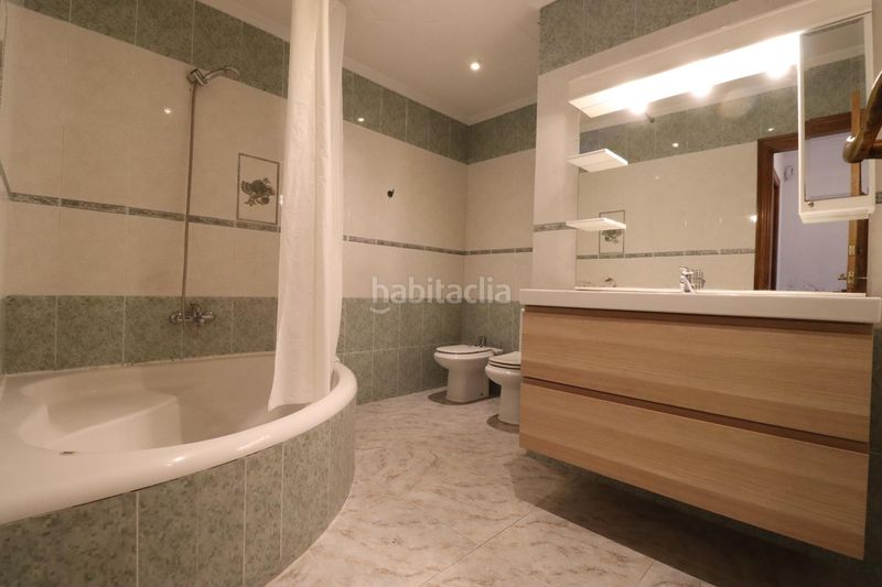 Foto d4839a03-8b73-45ae-9a30-82931a19f893. Piso 4 habitaciones. totalmente exterior en Ca n'Anglada Terrassa