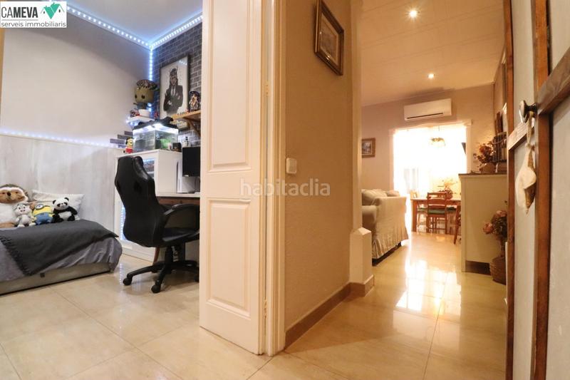 Foto 7080b9b4-0ee8-400d-9711-15739a1659fb. Piano terra con riscaldamento in Progrés - Pep Ventura Badalona