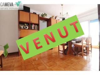 Piso  Passeig almogavers. Reformado, 4 habitaciones y balcn