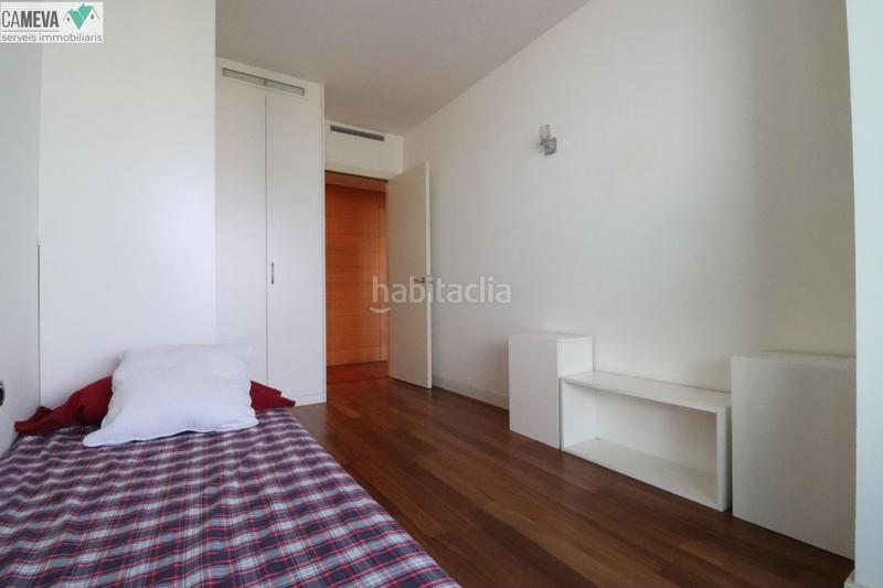 Foto 0c000fb4-036c-48e6-8ed9-21799720a742. Appartement avec chauffage parking piscine dans Diagonal Mar i el Front Marítim del Poblenou Barcelona