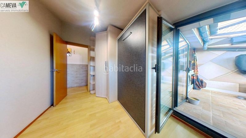 Foto 3319cf3a-c347-4c83-a50b-95ba6a015e0d. Dúplex precioso duplex, 3 habitaciones y amueblado en Sabadell