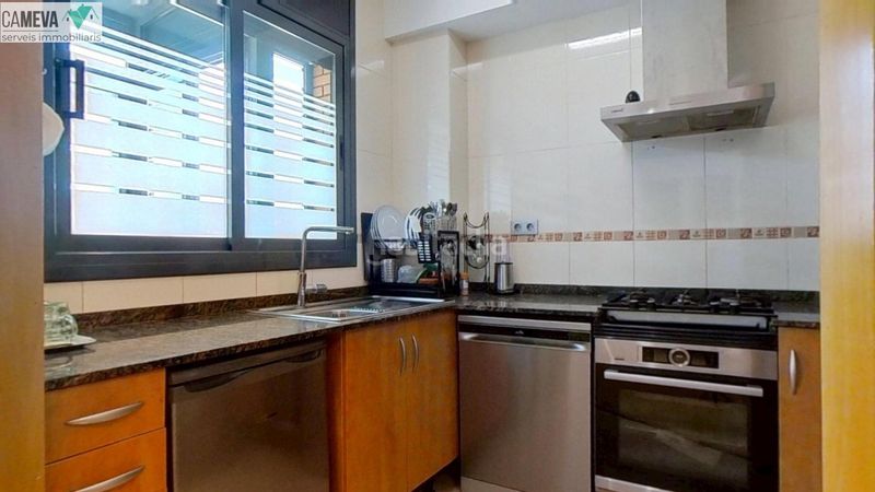 Foto 4acbc950-43ac-447d-b714-2cd19788f2a8. Dúplex precioso duplex, 3 habitaciones y amueblado en Sabadell