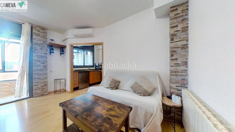 Foto bc7fc806-b5cc-432d-bf6c-66f827075564. Dúplex precioso duplex, 3 habitaciones y amueblado en Sabadell