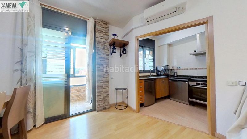 Foto c6ad15d9-b513-4fcc-8940-c4c40971b8bf. Dúplex precioso duplex, 3 habitaciones y amueblado en Sabadell