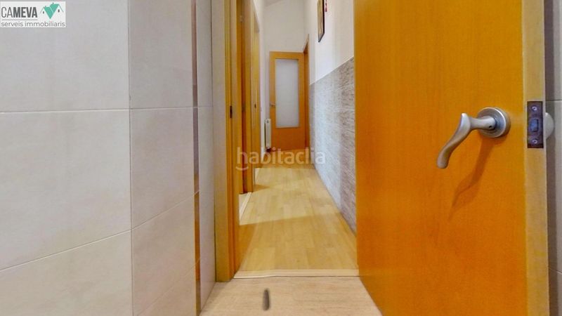 Foto d4daa139-b592-40f4-a8ea-f8b35cd24776. Dúplex precioso duplex, 3 habitaciones y amueblado en Sabadell