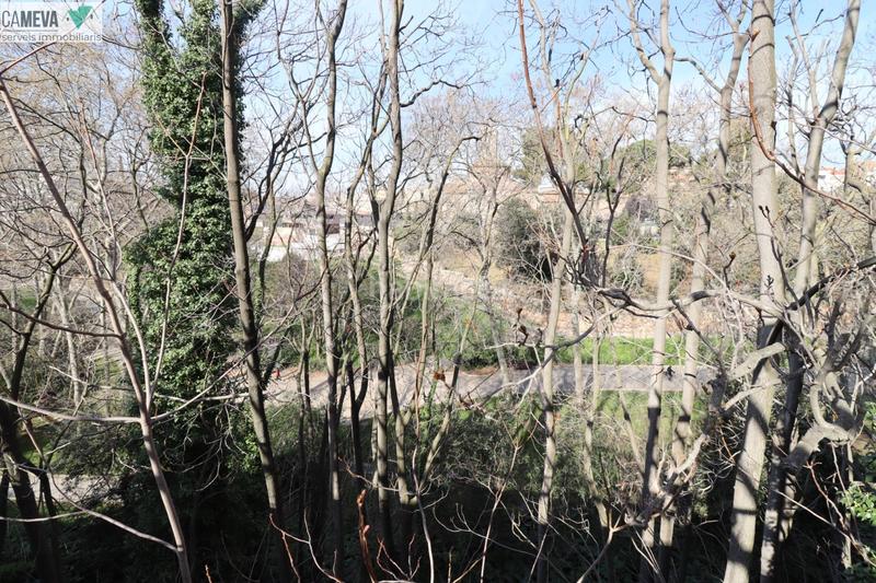 Foto 4c3ebc20-4bff-42b2-a277-ba03e9e4dd76. Dúplex duplex en vallparadís en Vallparadís - Antic Poble de Sant Pere Terrassa