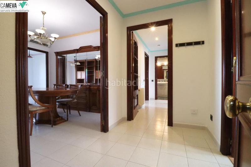 Foto b009d5a0-acee-4934-9c1e-768af53cc286. Appartamento con riscaldamento parcheggio in Centre-Eixample-Can Llobet Barberà del Vallès