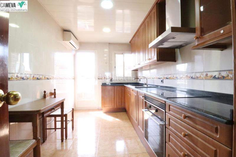 Foto e651513d-44fb-4861-bdfd-0e18429a4333. Appartamento con riscaldamento parcheggio in Centre-Eixample-Can Llobet Barberà del Vallès