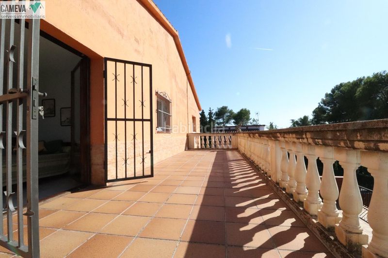 Foto 0c187455-497e-4fc1-908a-afe980281043. Casa amb calefacció aparcament piscina a Les Fonts Terrassa