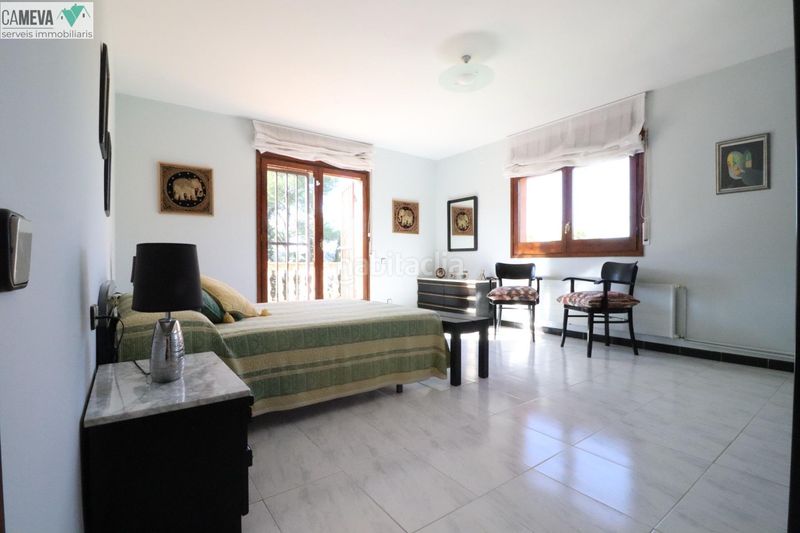 Foto 1ba745e5-1fb2-43ca-aee6-125089ab24f9. Casa amb calefacció aparcament piscina a Les Fonts Terrassa