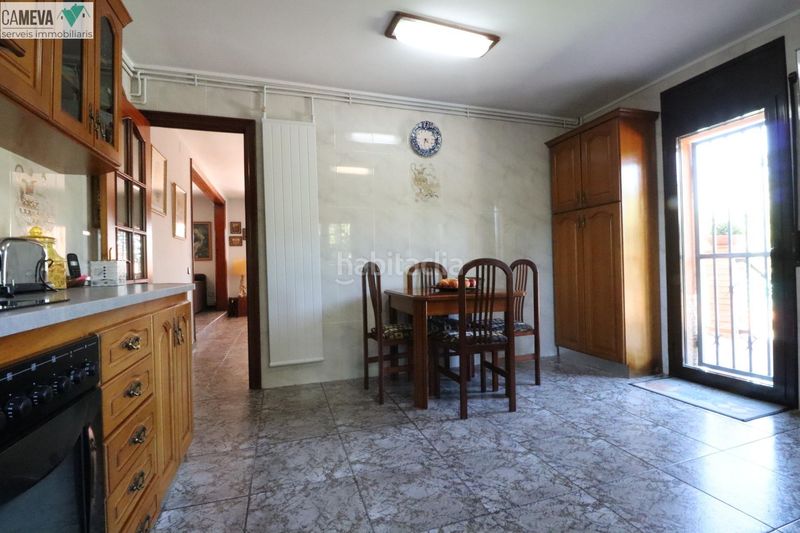Foto 522e9ed5-5557-4a1f-a403-4fd23671a8aa. Casa amb calefacció aparcament piscina a Les Fonts Terrassa