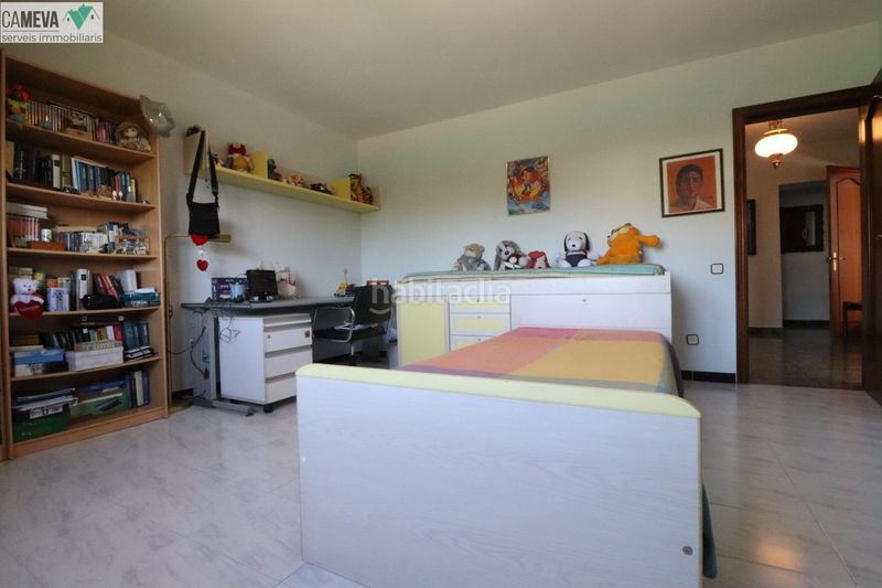 Foto b363e277-bda4-4077-9457-1788c171d01a. Casa amb calefacció aparcament piscina a Les Fonts Terrassa