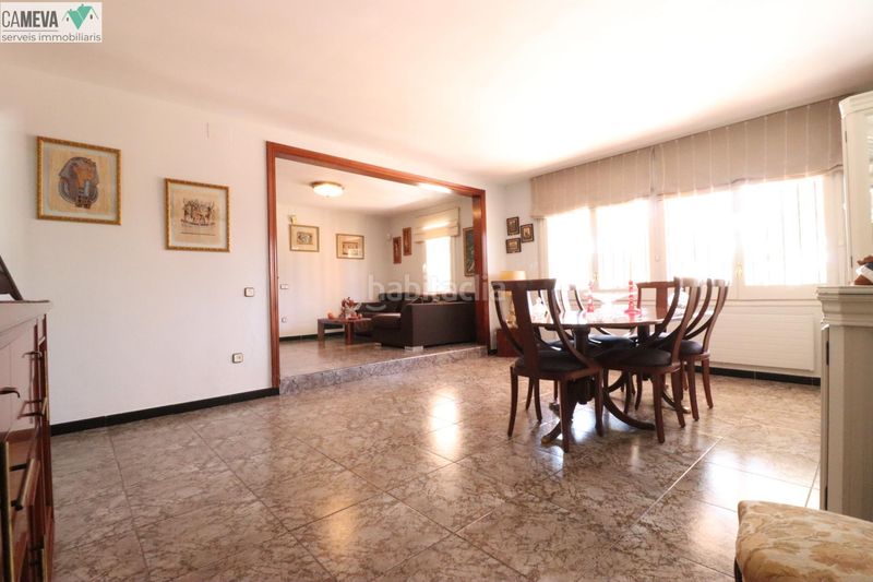 Foto d6762ca6-74f5-464a-a60b-39e0b9486526. Casa amb calefacció aparcament piscina a Les Fonts Terrassa