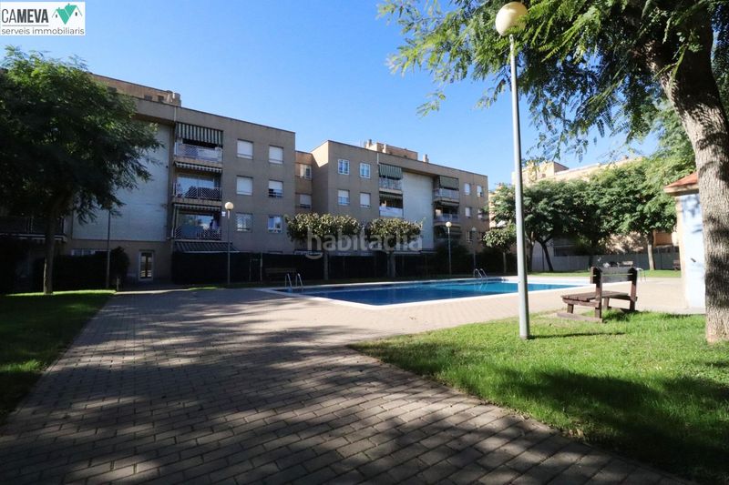 Foto 2872a5f2-d31f-4457-8d46-2081272ec3df. Pis amb calefacció aparcament piscina a Can Serra Barberà del Vallès