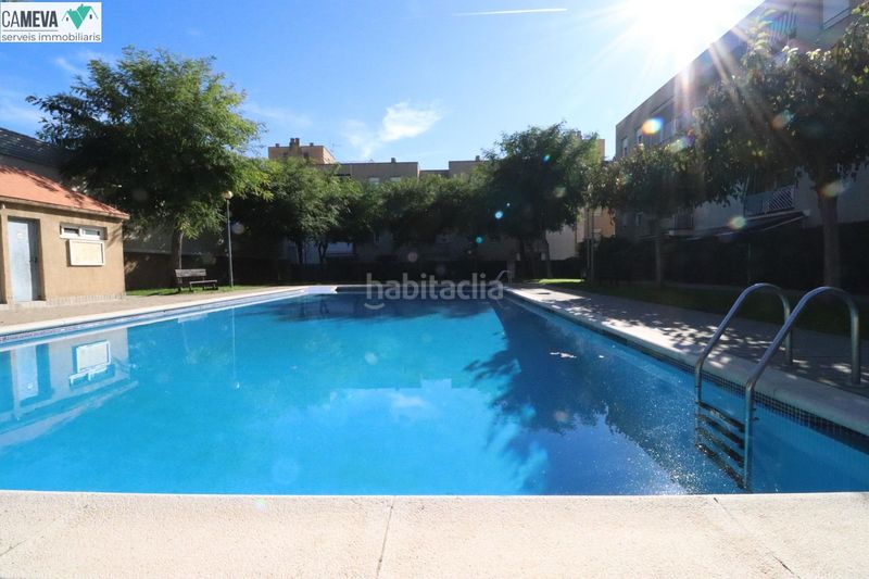 Foto 8fa93e3f-191d-46ca-8000-3593aa0fb5e0. Pis amb calefacció aparcament piscina a Can Serra Barberà del Vallès