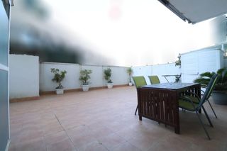 Etagenwohnung in Hostafrancs. 3 habitaciones y terraza de 60 m2