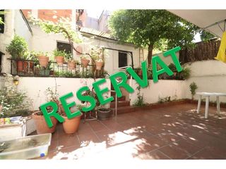 Ground floor  Arago. Planta baja con 3 habitaciones, terraza de 35 m2 y trastero de 2