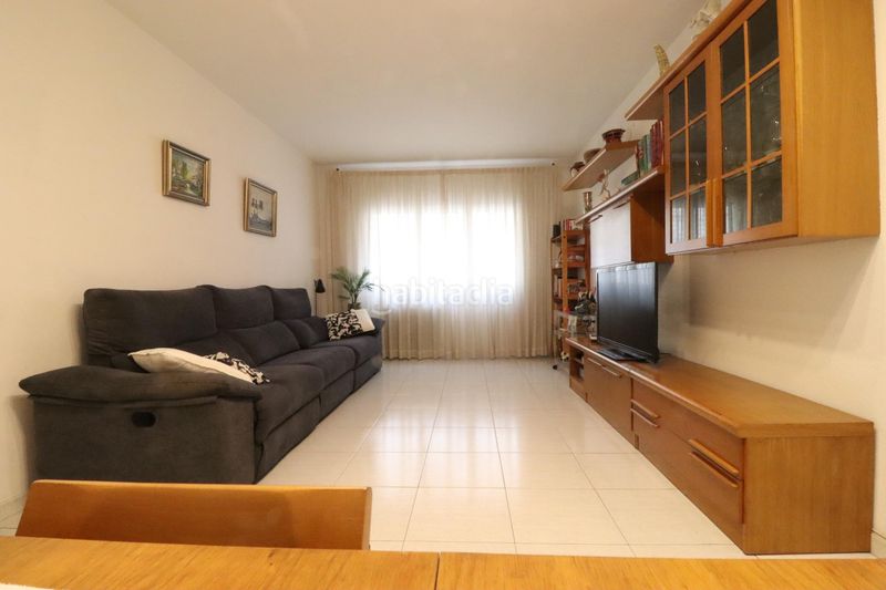 Foto 46f8b1d3-6c03-40ae-9612-7e8425485db6. Planta baixa amb calefacció aparcament a Centre Sabadell