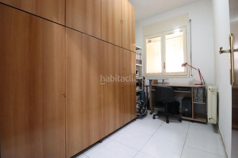 Foto 5b2d4f02-bba4-44d9-b7bb-7f3761e17e29. Planta baixa amb calefacció aparcament a Centre Sabadell
