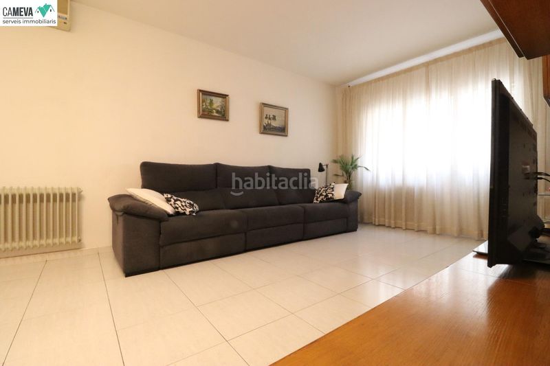 Foto 772ad90b-2819-4a1d-9d10-ae8bfb6dd281. Planta baixa amb calefacció aparcament a Centre Sabadell