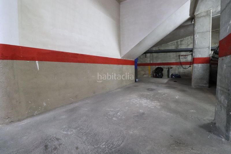 Foto be7cc617-9a0a-43cc-8d75-b6d897f6bdd9. Planta baixa amb calefacció aparcament a Centre Sabadell