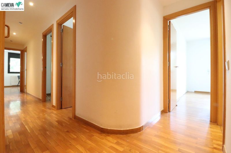 Foto 0e519c4d-d34b-43c8-9419-8d4ab9c0d5ba. Pis amb calefacció aparcament a Eixample Sabadell