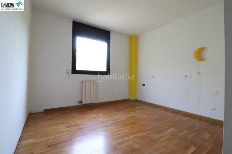 Foto d07a801c-5a93-4225-87ec-a3d6ed1073e5. Pis amb calefacció aparcament a Eixample Sabadell