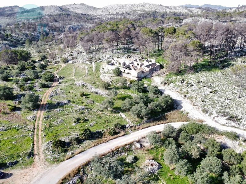 Foto 4ae3785b-0db6-449d-bf63-1c2717e89baf. Casa a Vall de Gallinera (La)