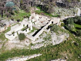Masia a Vall de Gallinera. Corral para rehabilitar