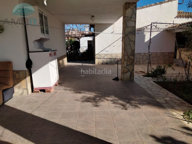 Foto 83036888-9079-4429-a5ea-b6710491cffd. Xalet amb aparcament a Oliva nova Oliva