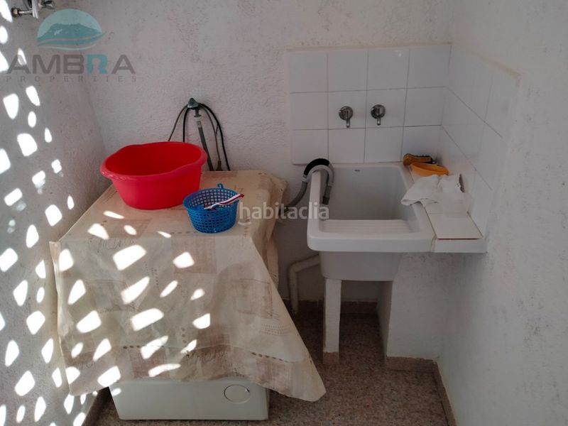 Foto 93f0bfcb-151d-463b-97f5-d9e239a99cba. Xalet amb aparcament a Oliva nova Oliva
