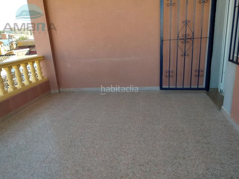 Foto aef04931-2a25-4196-b702-62aa2ac02731. Xalet amb aparcament a Oliva nova Oliva
