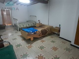 Casa  Calle vg del carmen. Enorme casa de pueblo