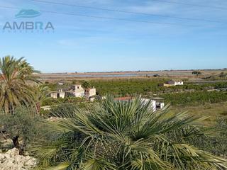 Finca rústica  N/a. Terreno rustico con posibilidad de construir 100 metros